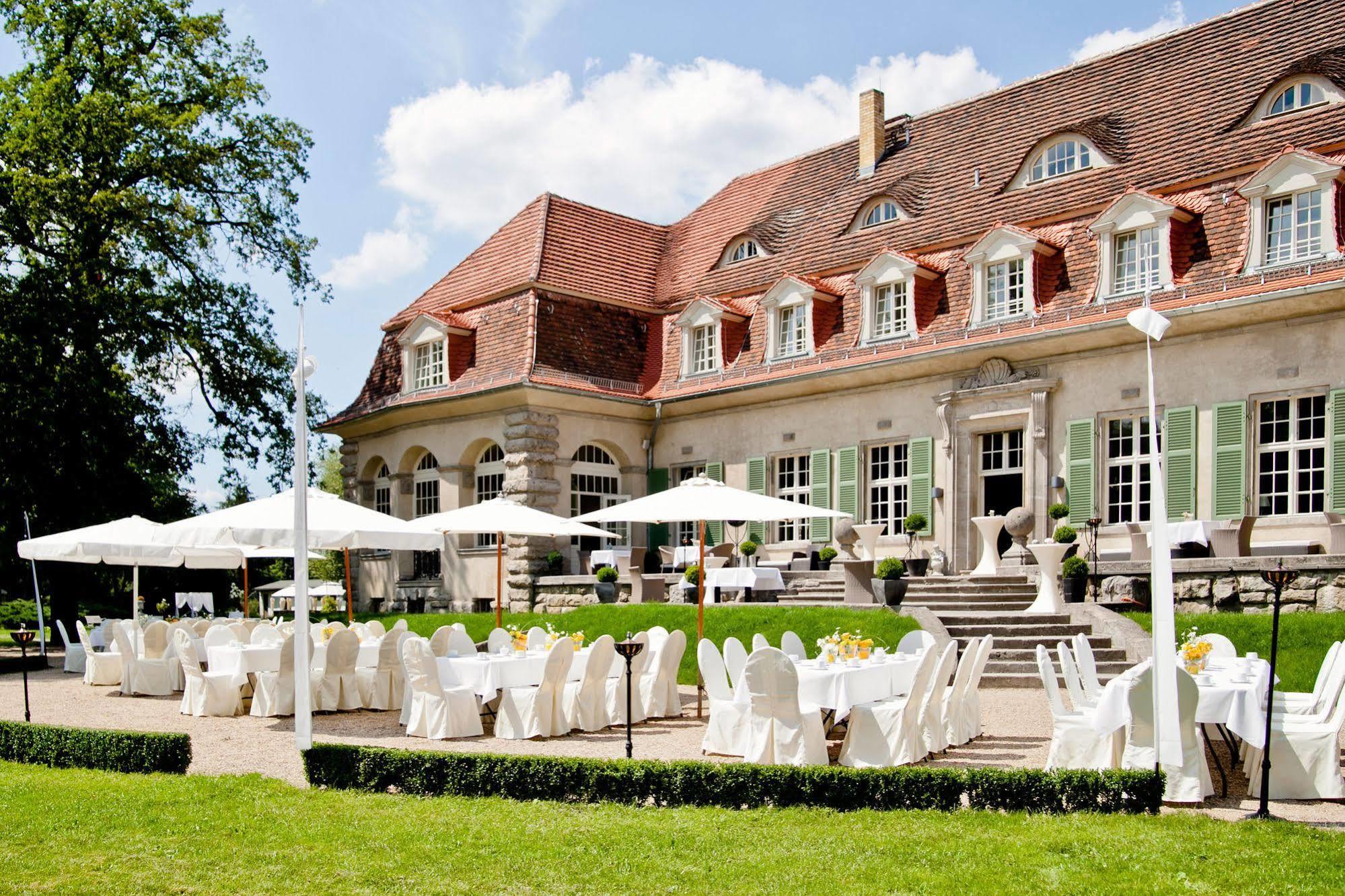 Schloss Kartzow Potsdam Exterior photo